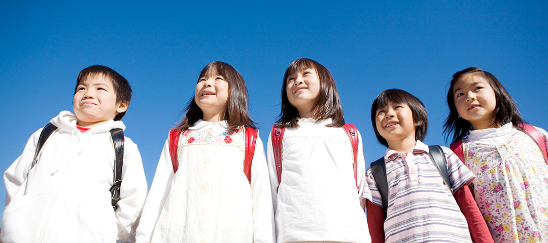 学童児の近視治療